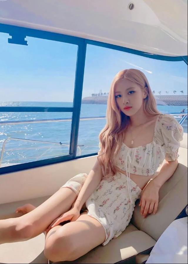 今年流行的奶服,今年流行的喂奶衣服