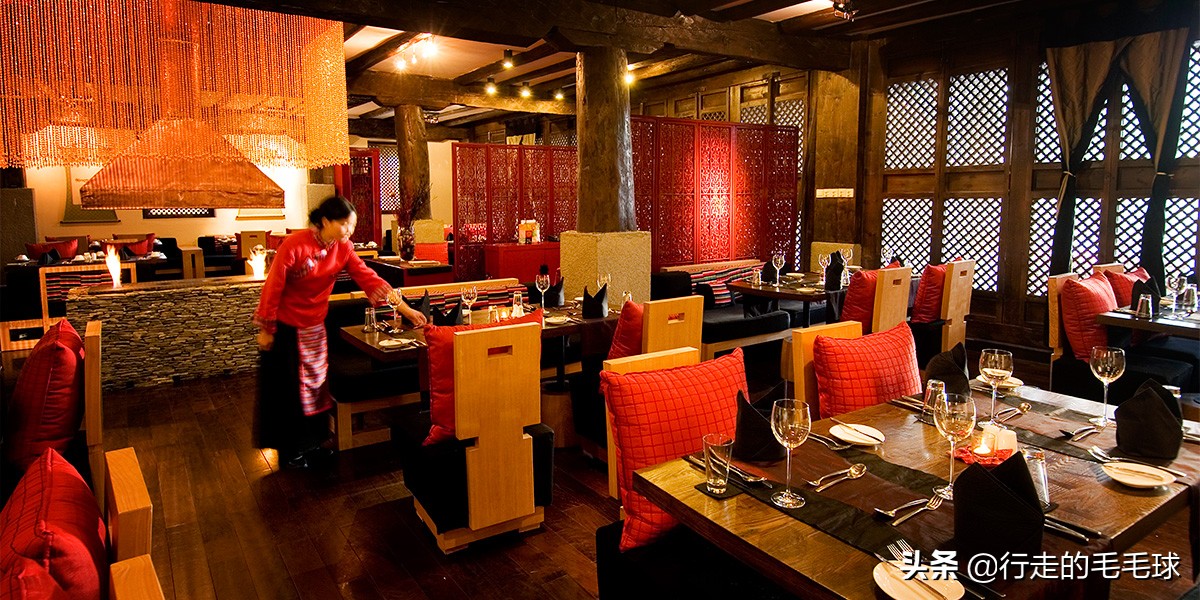 香格里拉最贵的藏式房子,香格里拉的藏式民居