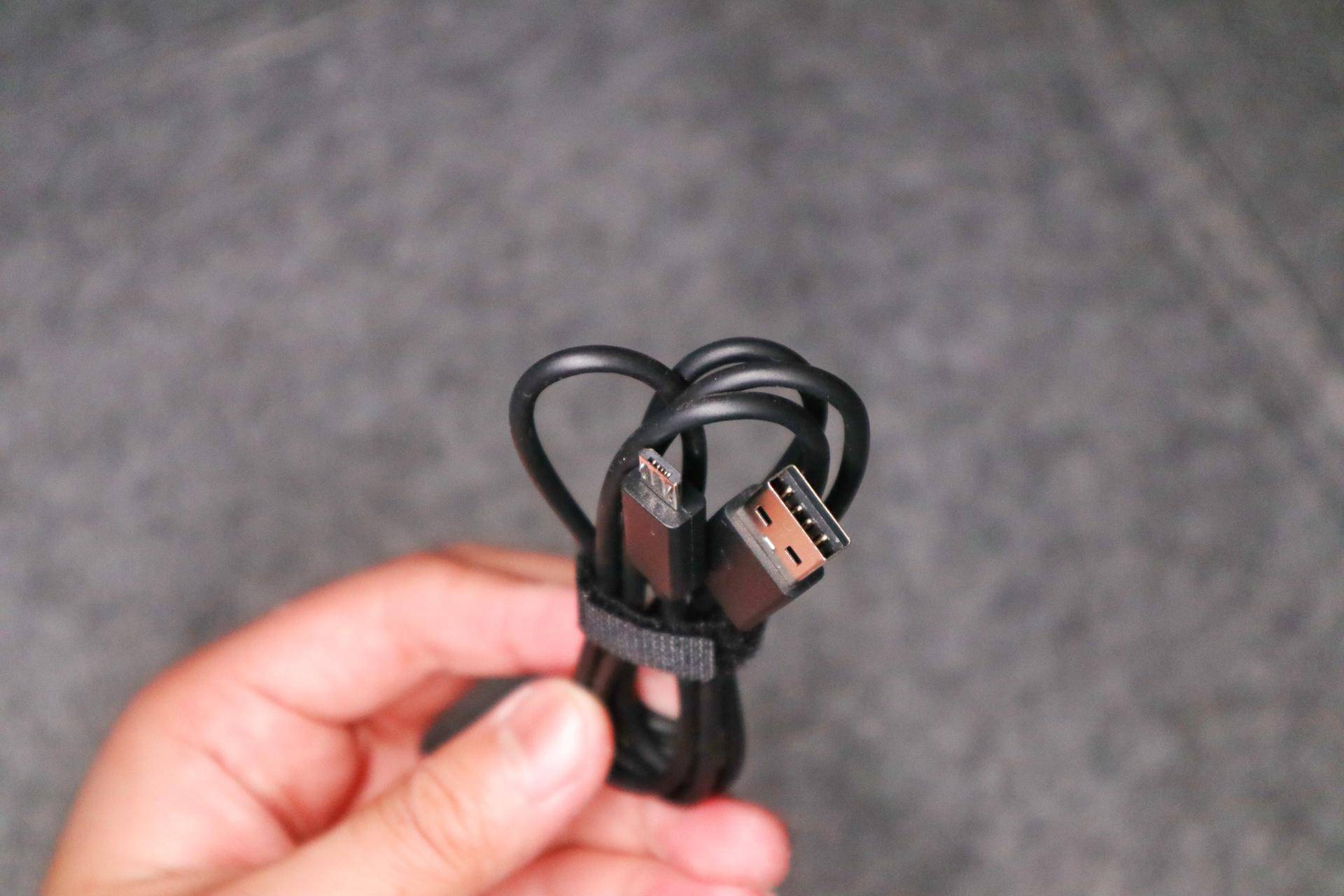 在电视上看爱奇艺电视频道,电视果5splus能连续播放吗