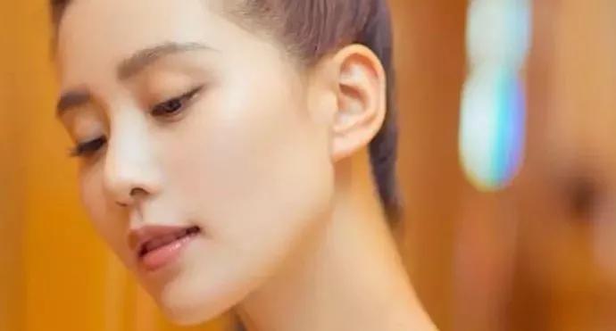 怎么让自己的内双更明显,如何让内双变得更明显小技巧