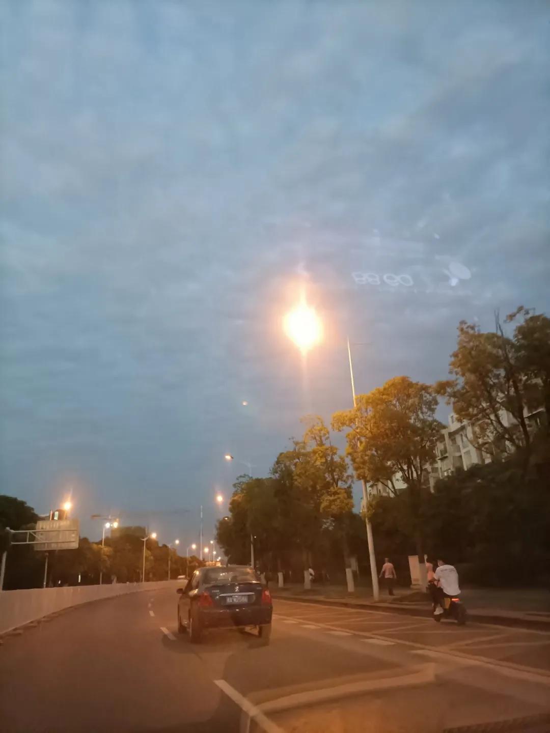 贱人就是矫情视频,人就是矫情