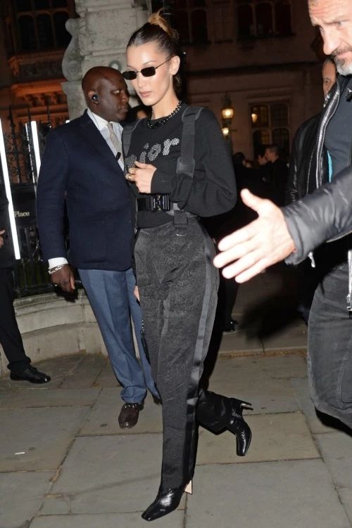 秋冬流行的靴子就买这3双,今年冬天必入款靴子