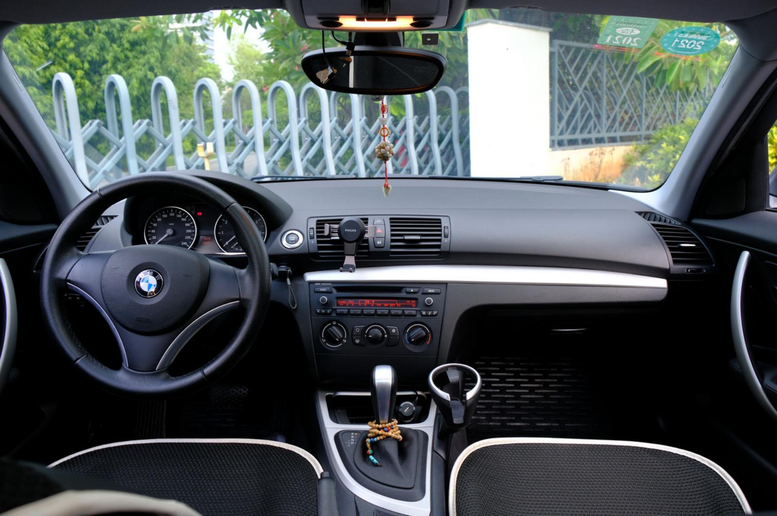 4-5万的宝马120i,十年的宝马120i值得买么