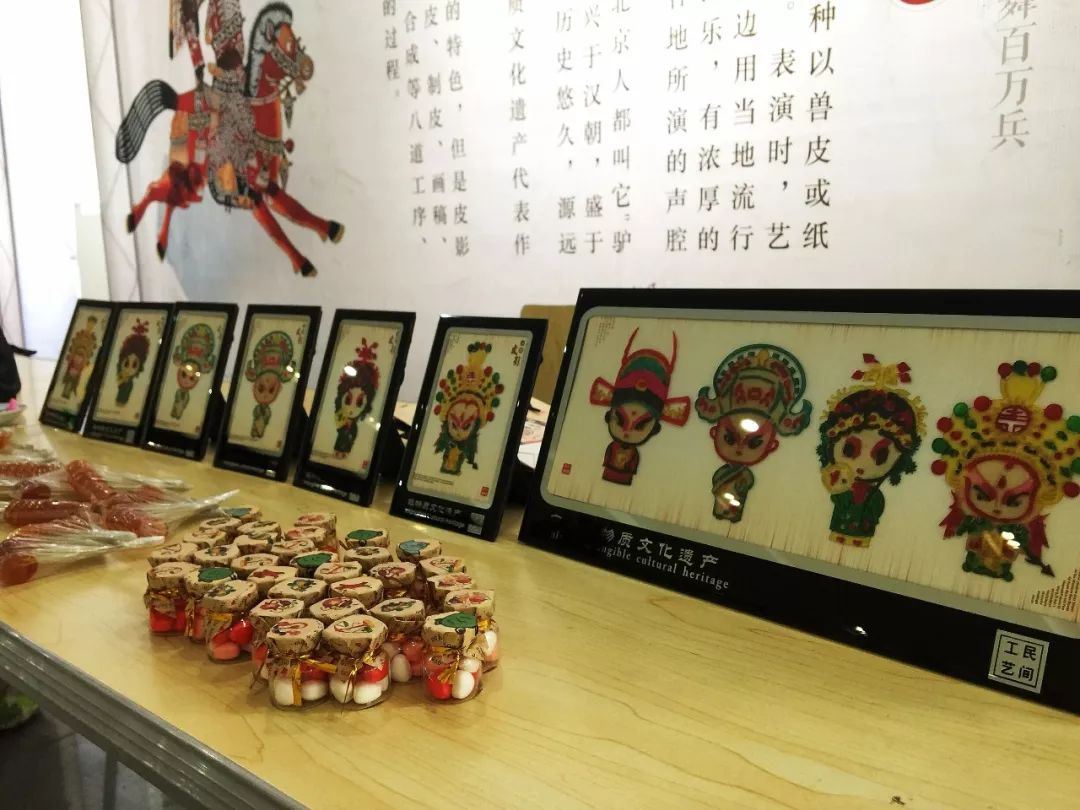 今天，华林小学的孩子们比看到雪还兴奋，原因是？