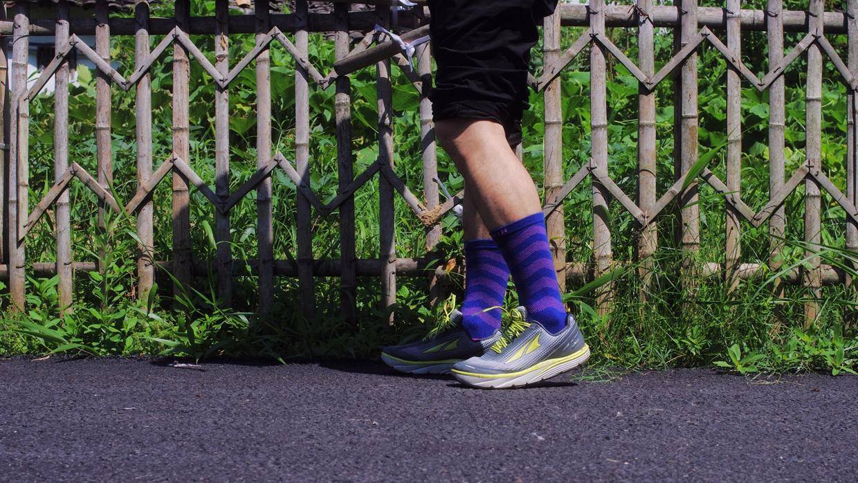 袜子如何挑选到比较厚实的,拒绝云推荐