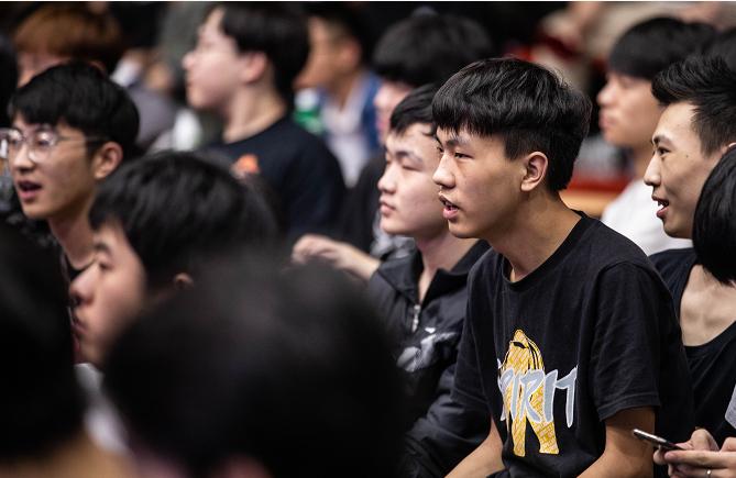 为年轻人铺就梦想之路，2019英雄联盟春季青训营圆满落幕！