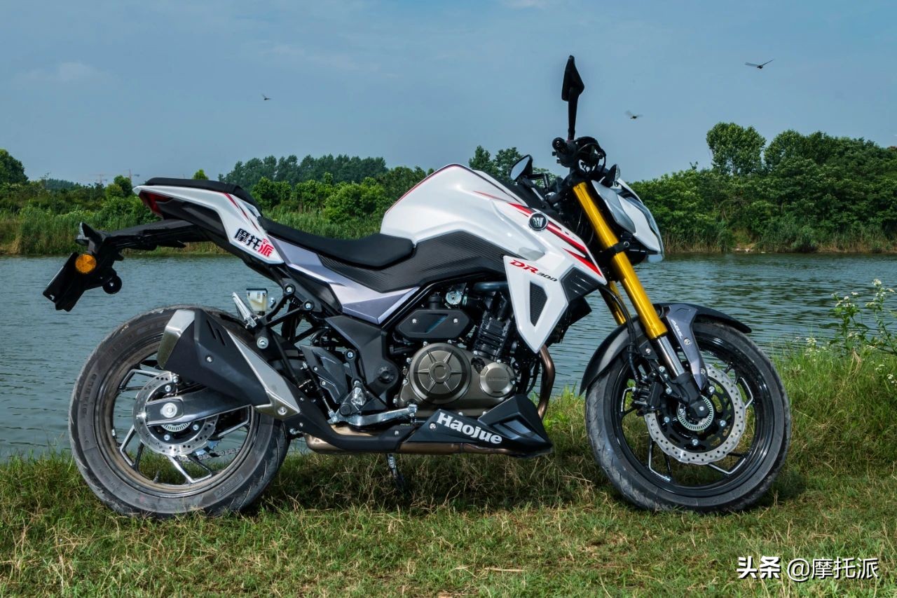 到手价三万左右的摩托车,豪爵dr300最新评测