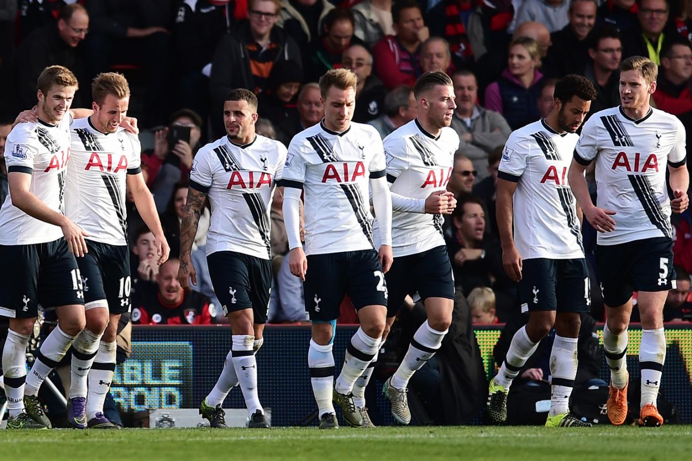 库鸟刚来巴萨的时候,库鸟巴萨首秀