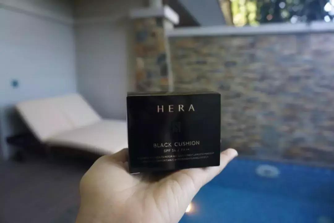 hera黑金气垫和粉底液,hera赫妍黑金气垫17号