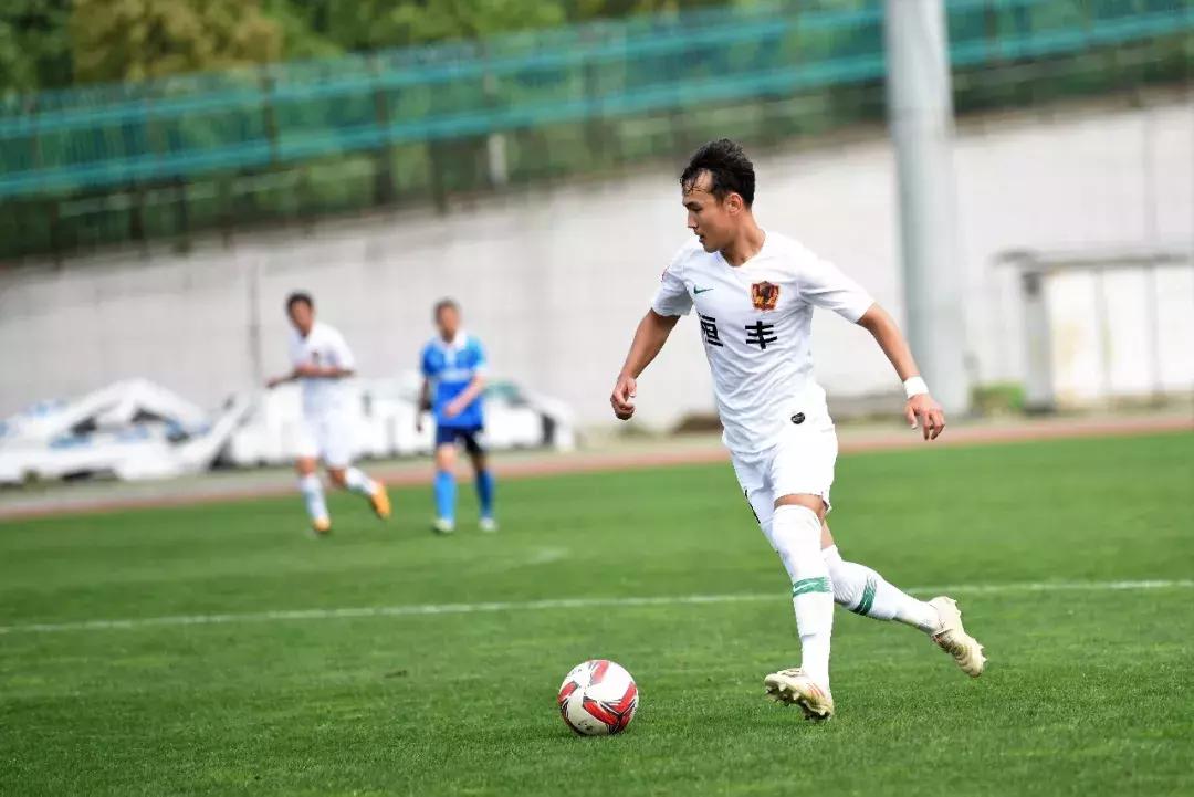 恒丰预备队王昊,献礼母亲节为爱添动力