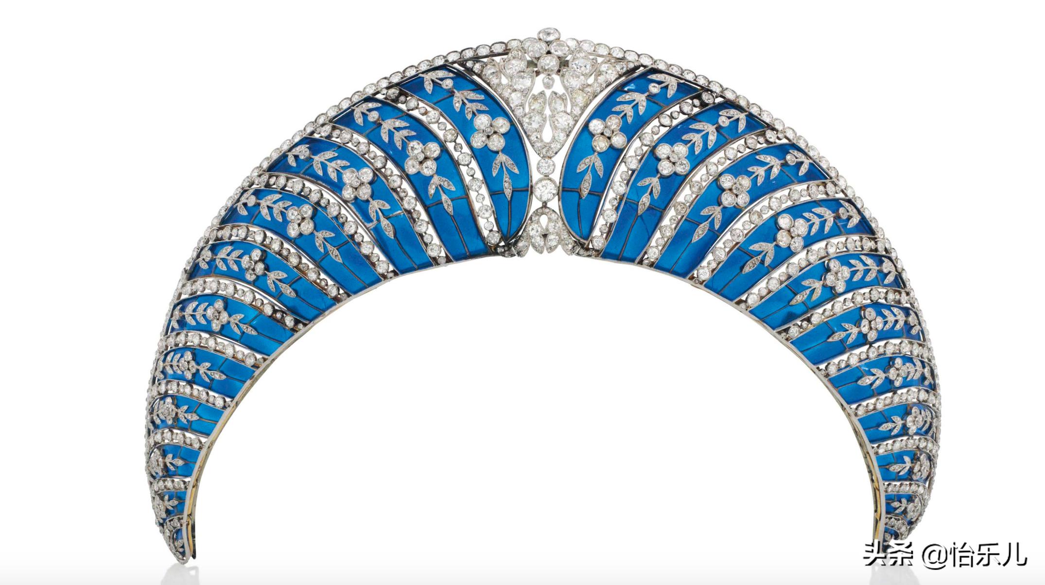 刘嘉玲钻石发冠,刘嘉玲戴的珍珠