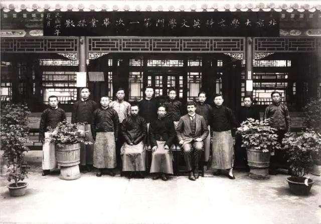 *杀暗**慈禧，怒怼袁世凯，跟孙中山干革命，蔡元培年轻时也太猛了吧