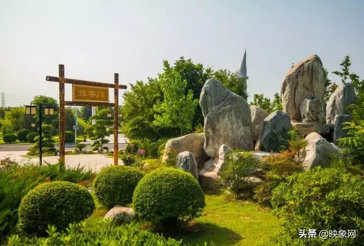 泌阳白云山景区免费,云台山嵖岈山白云山哪里更好玩