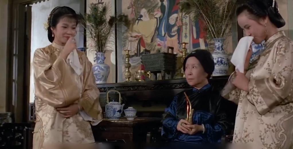 贫贱女子贪图富贵嫁入豪门，却与小叔暧昧逼死残疾丈夫：《怨女》