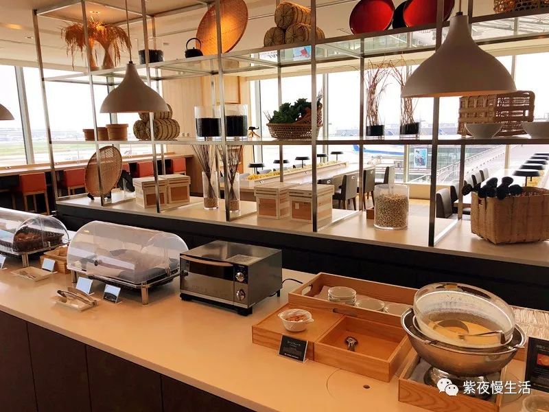 羽田机场商务舱休息室,羽田机场樱花休息室