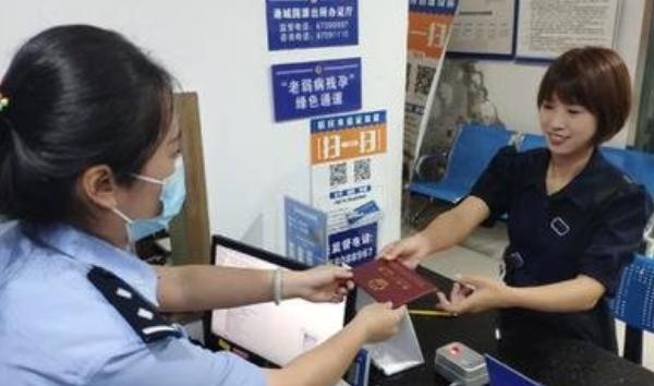 大学生迁户口到学校的利弊,大学生入学迁户口最新政策