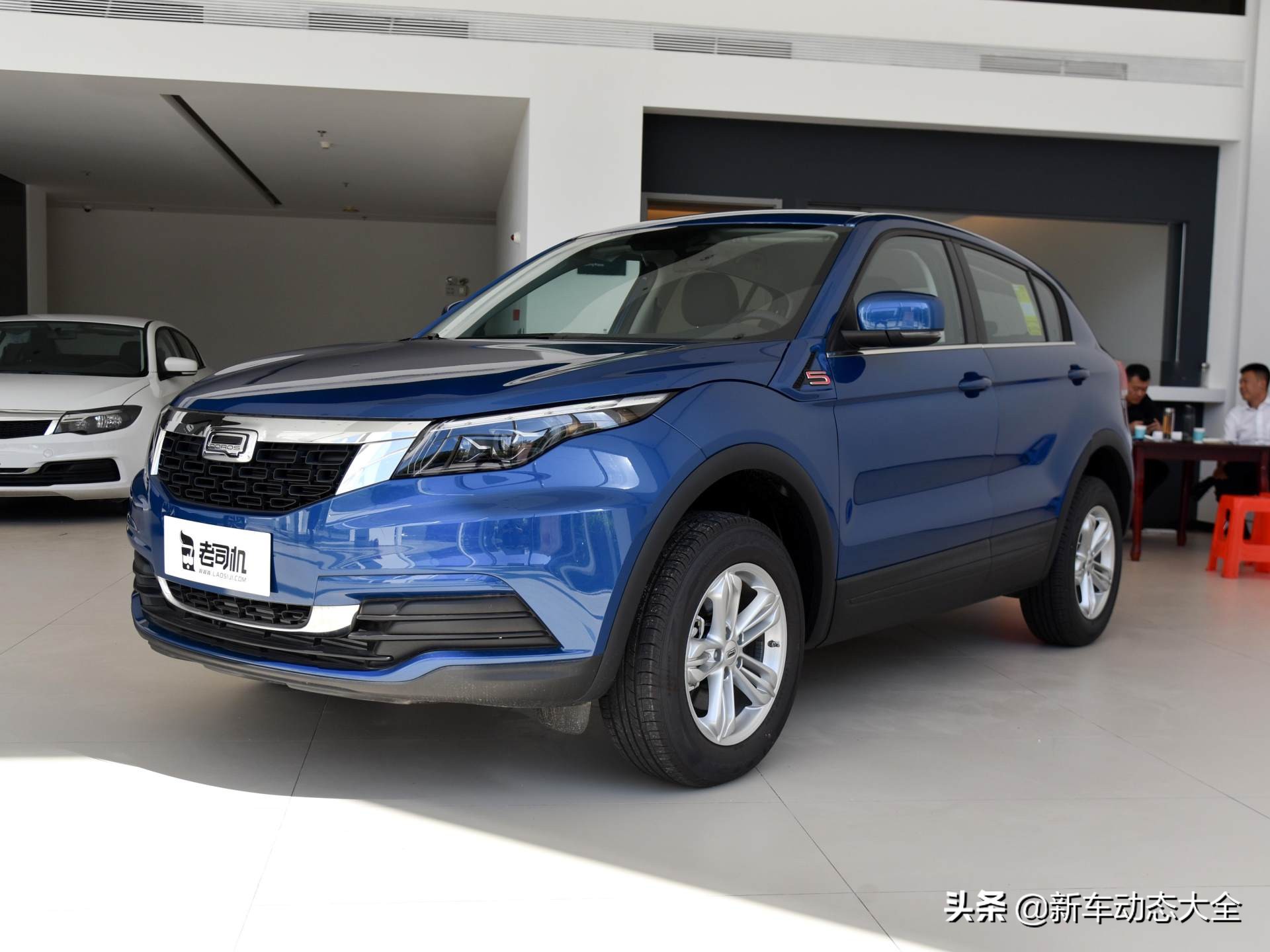 6.6L油耗1.6T精品SUV，配置不错皮实耐用，实拍观致5