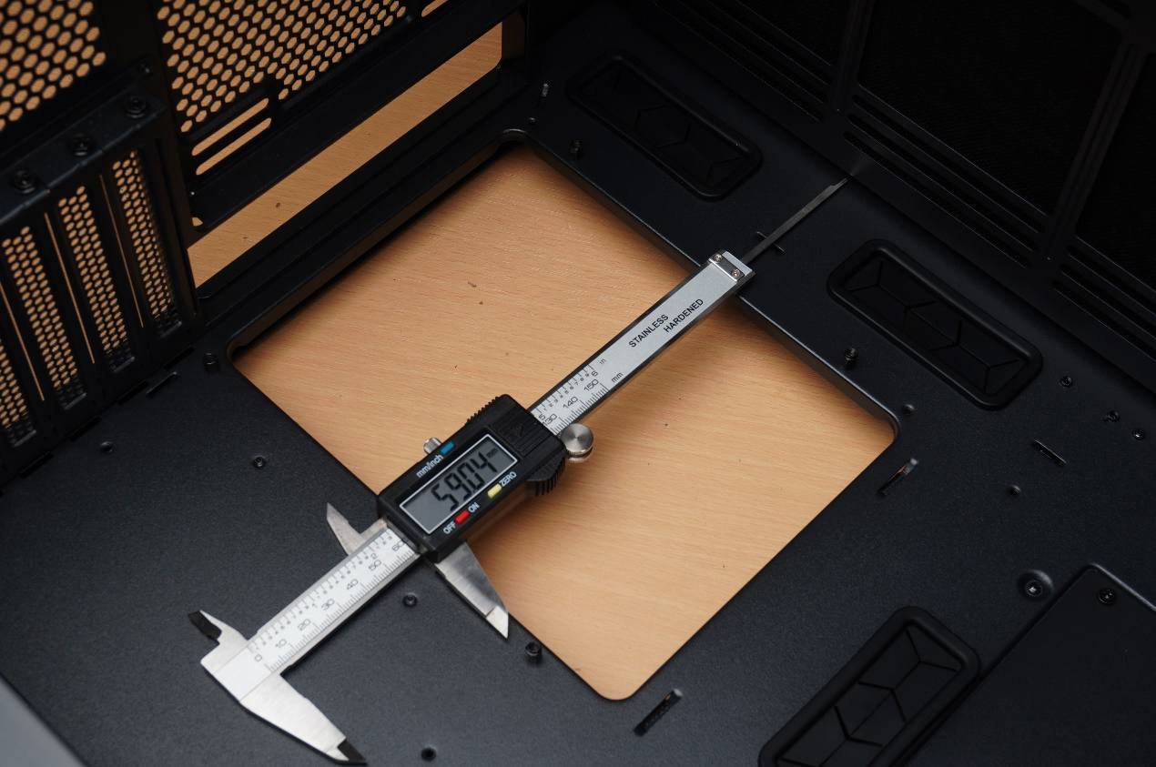 爱国者yogom2机箱,爱国者yogok100机箱风扇接哪里