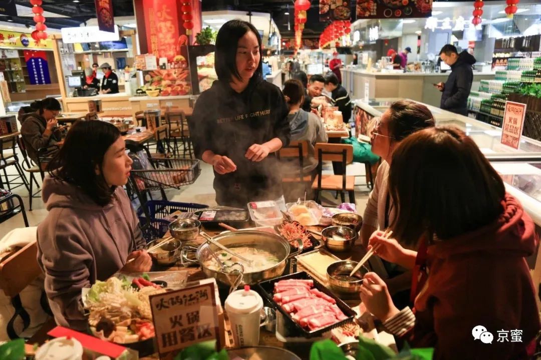 现在年轻人不会买菜做饭,现在的年轻人不会买菜