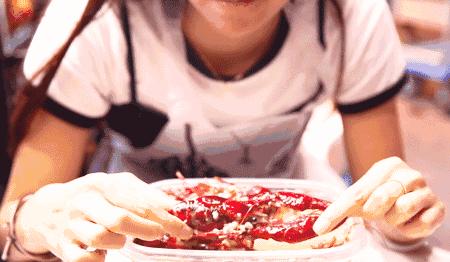 襄阳万达200斤龙虾免费吃！襄阳吃货小分队邀你17一起吃