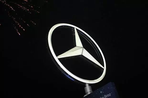 奔驰事件维权视频,西安奔驰事件处理方式