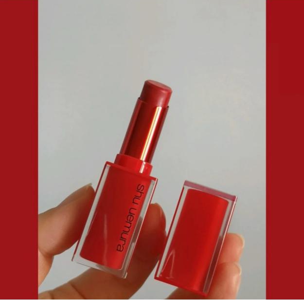 大牌口红亮色推荐,大牌口红显白春季