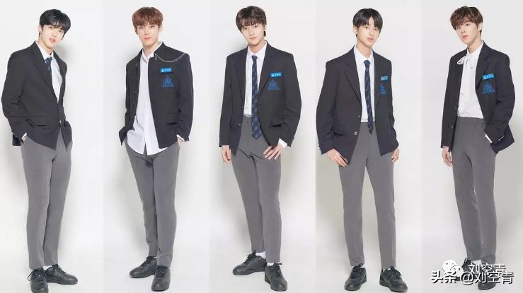 持刀抢劫学生,学生持刀抢劫男生寝室案