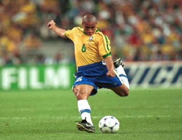 十大任意球大师英语,十大任意球大师儒尼尼奥