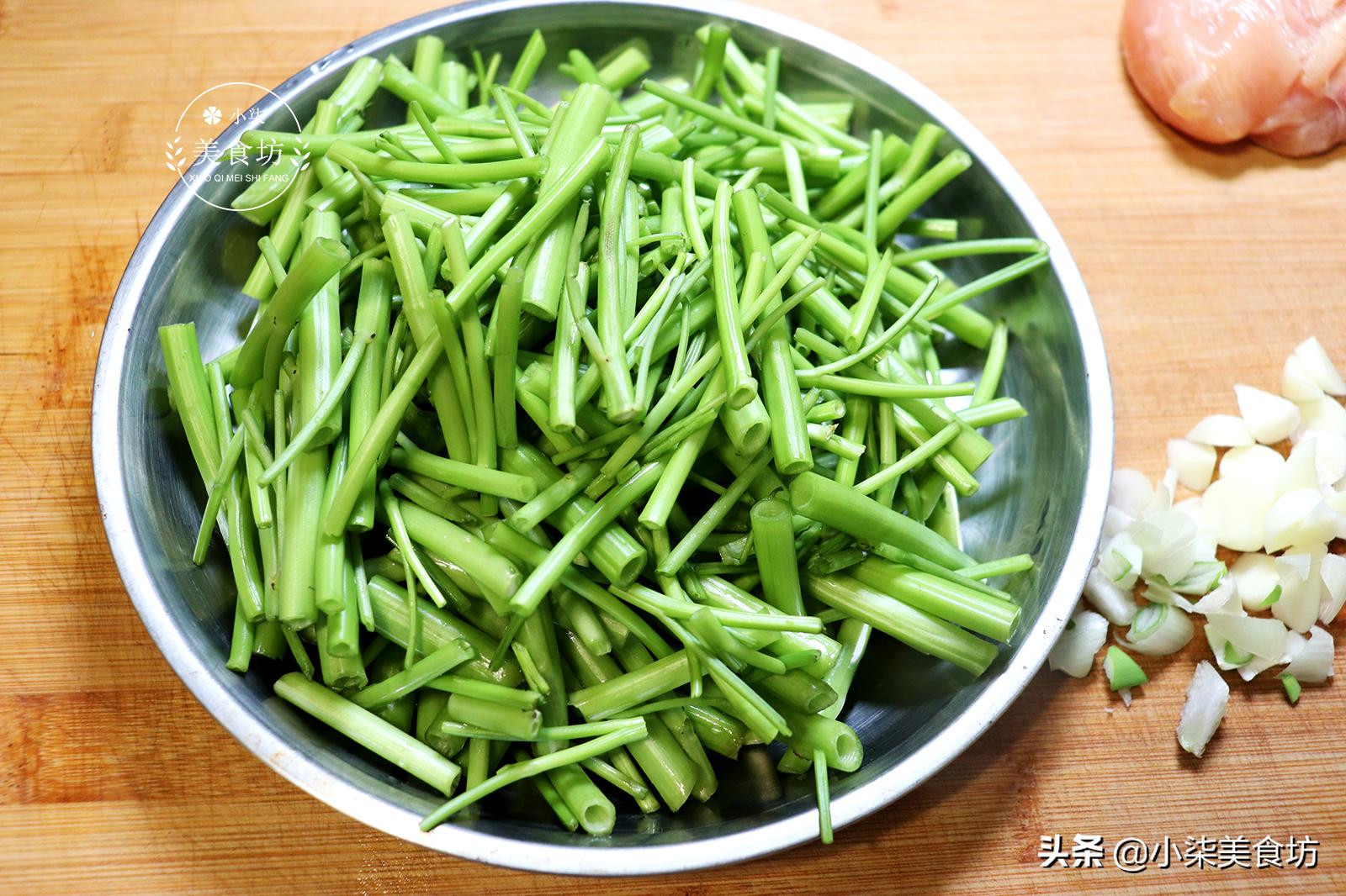 二月吃什么菜补钙最好,这道便宜菜补钙有奇效