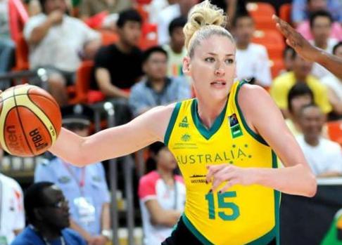 向中国体坛男神示爱的外国体坛女神，韩国、日本小迷妹最多