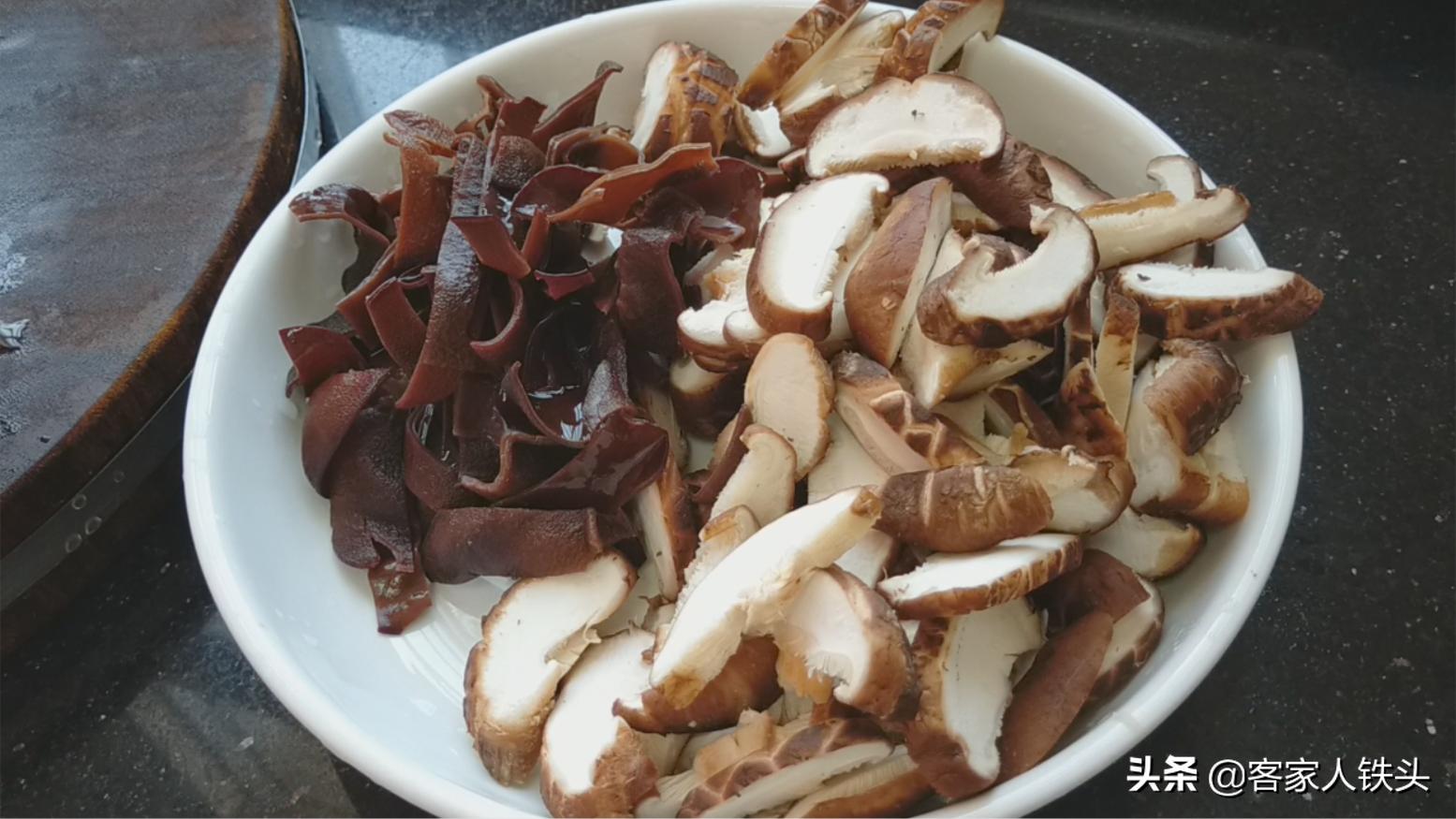 吃了30年鸡翅就服这种做法,吃了三十年的鸡还是这样做好吃
