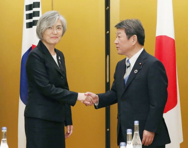 韩国民间还在*制抵**日货，韩国政府却准备与日本进行贸易和谈