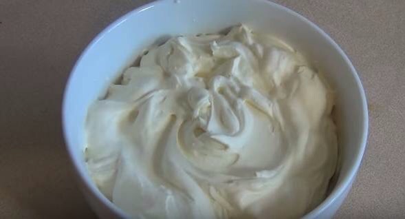 奶油打发的方法和技巧,奶油打发教程要加黄油吗