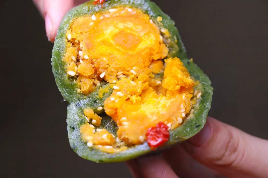 卖爆了的网红青团，到底好吃吗！？