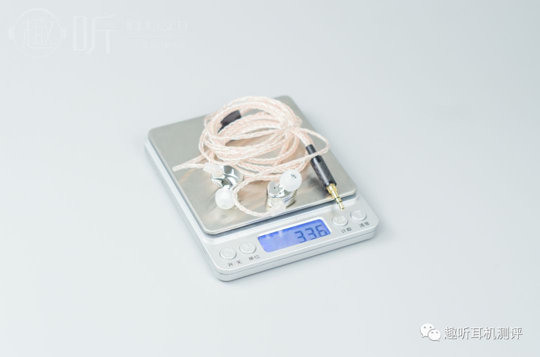 moondrop耳机测评,水月雨全入耳式耳机