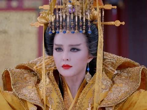 李治死后,太子李显即位,想不到裴炎一句话却让武则天大权独揽!