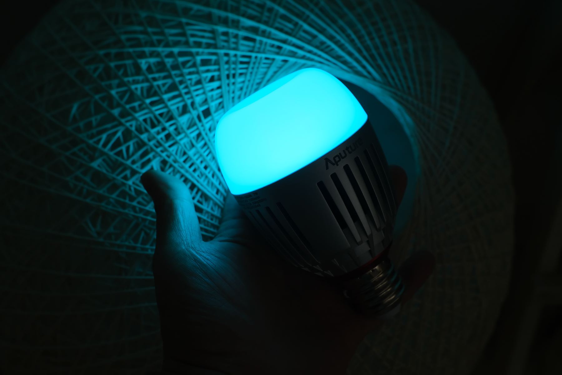 爱图仕b7c如何变色,爱图仕accentb7c