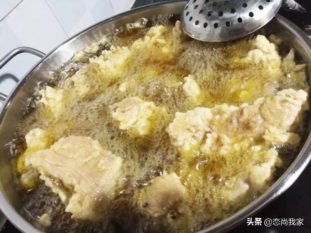 过年了你们家炸丸子了吗,过年了教大家炸酥肉