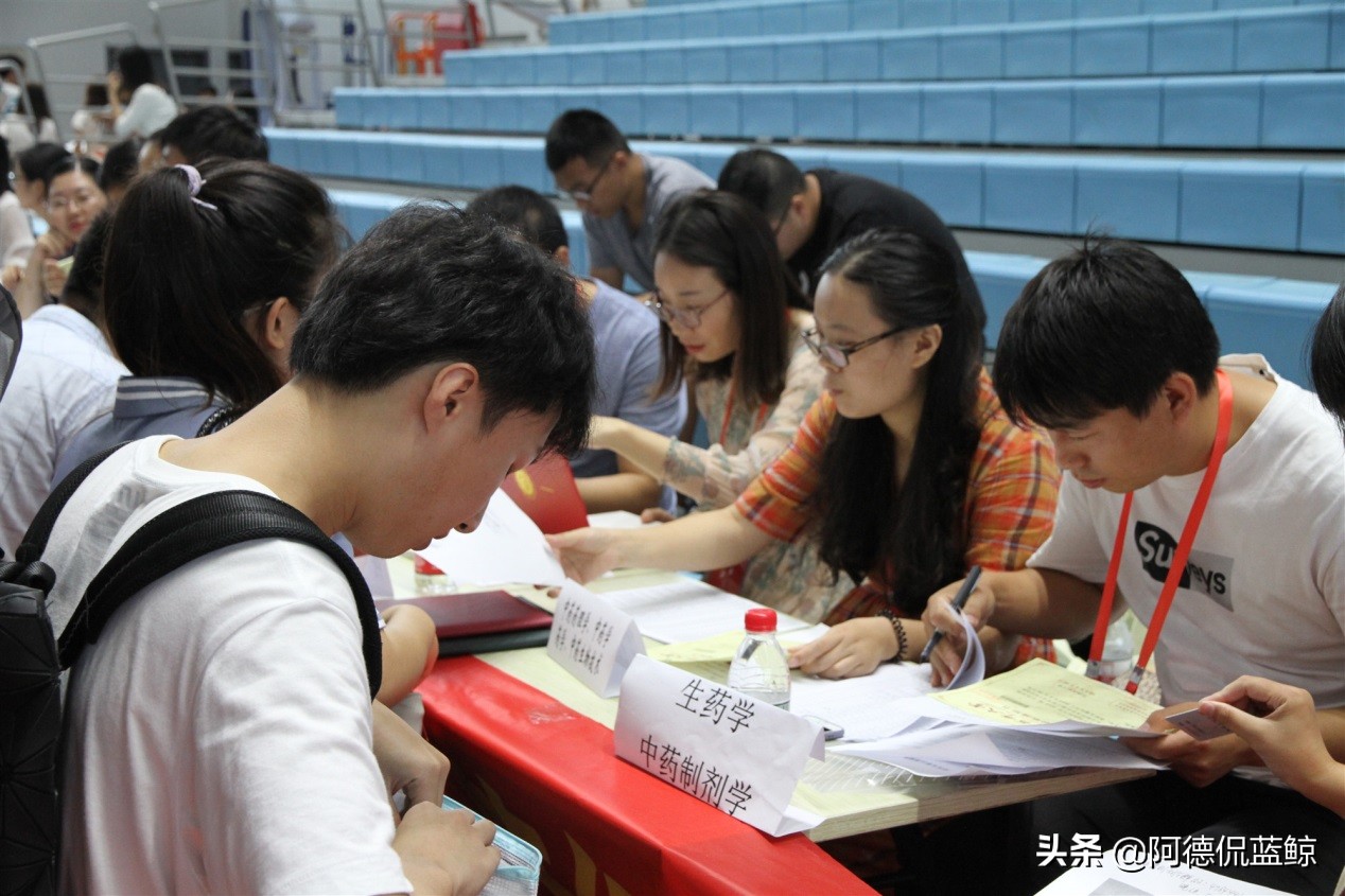 中国药科大学迎来新生啦