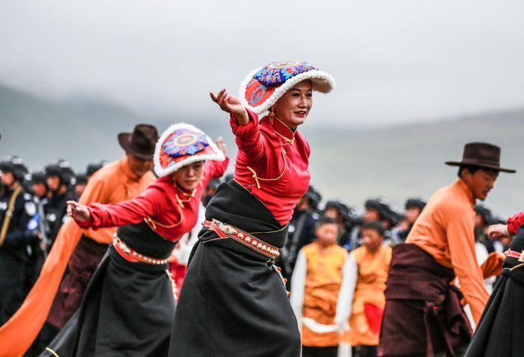 丁真和四川什么关系,丁真背后是谁