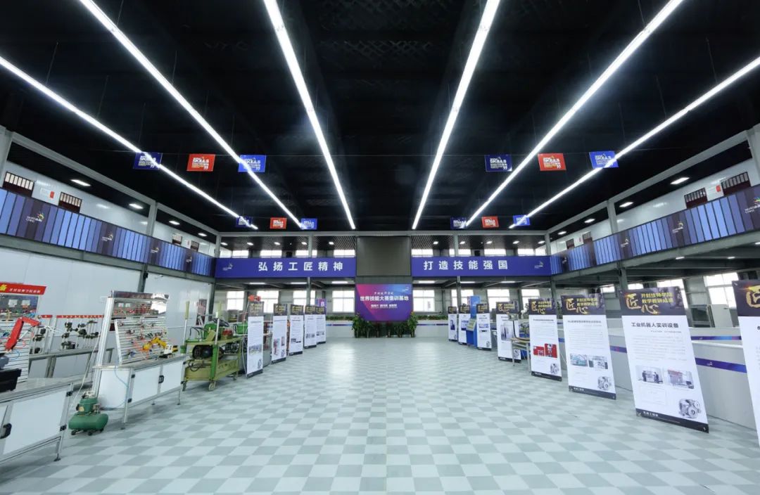 河南省状元第一名开封,河南第一名校