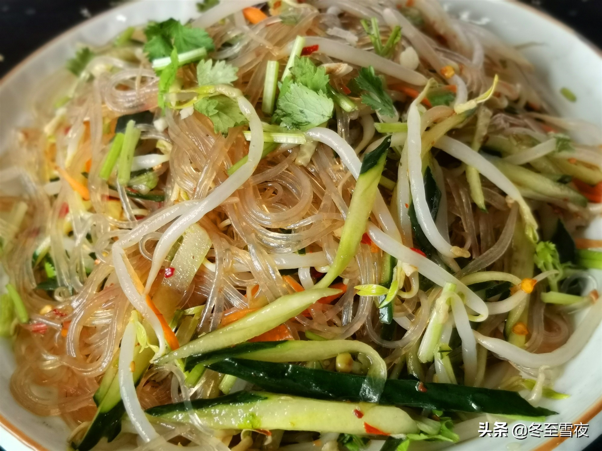 粉丝用凉水泡还是用热水泡,粉丝用开水烫还是用冷水烫