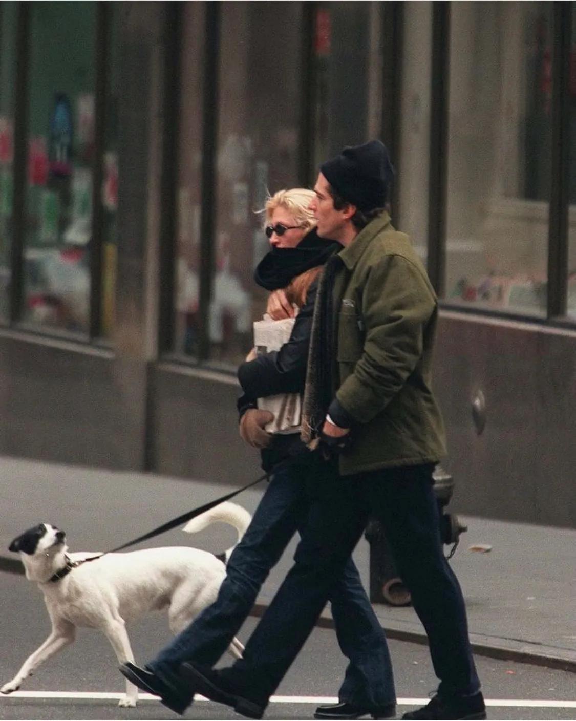 小肯尼迪老婆卡罗琳身高,小肯尼迪夫人卡罗琳穿搭