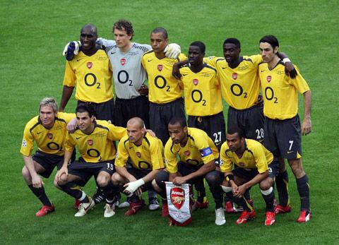 从队长到叛徒,16岁成名的他获得过无数的荣誉,却换不来一句原谅