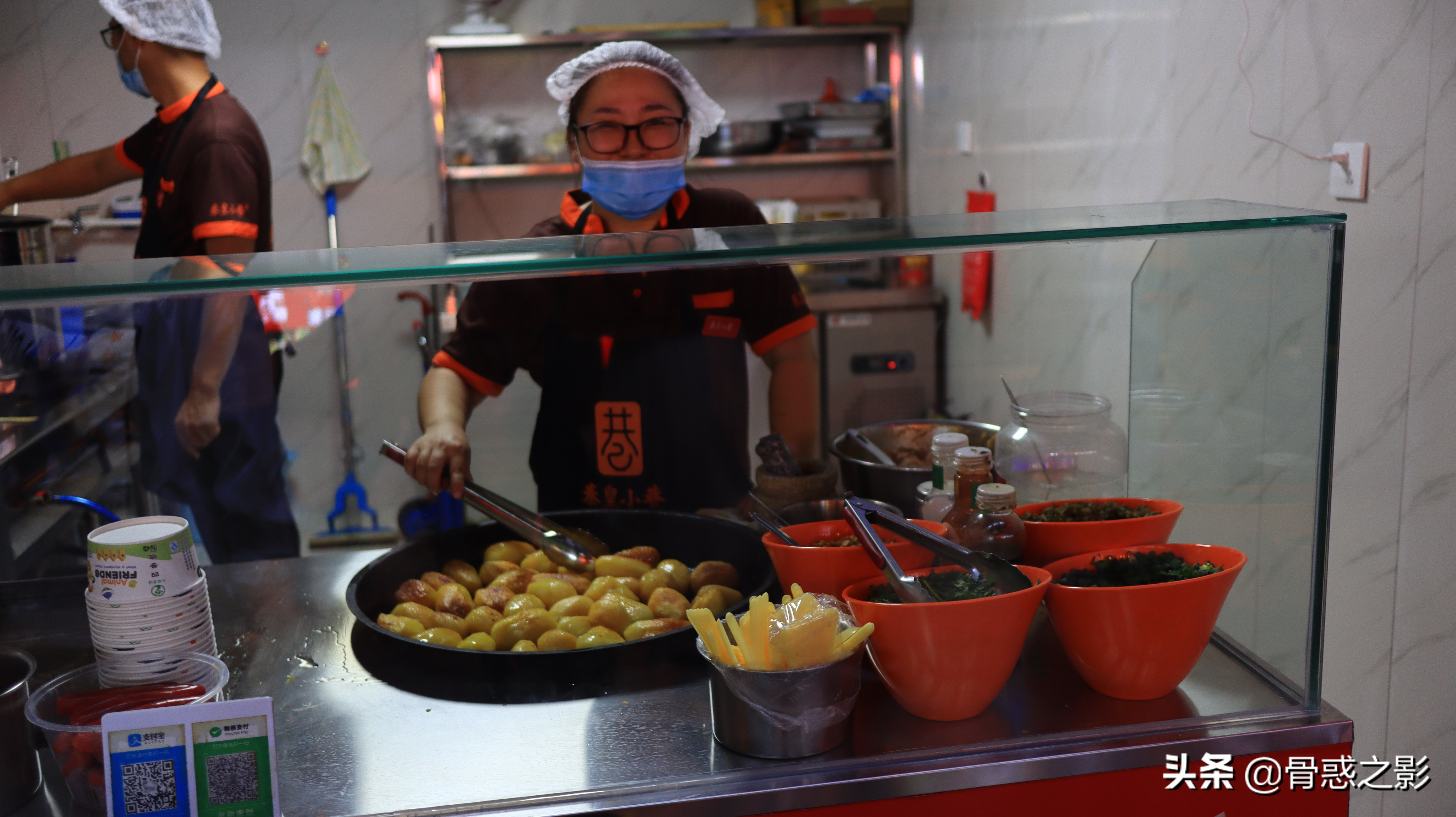 秦皇岛秦皇小巷美食街营业时间,秦皇岛小吃街秦皇小巷开了吗