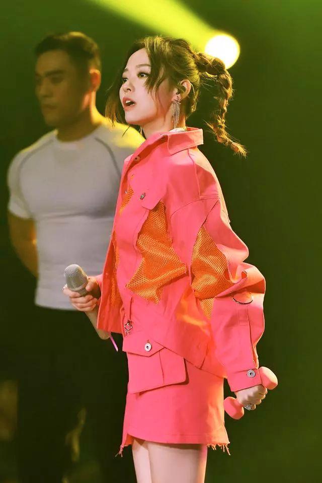 张靓颖终于等到你混剪,张靓颖终于等到你粤语