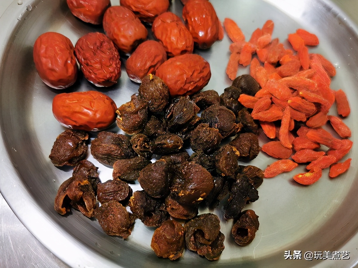 汤圆的神仙吃法软软糯糯几分钟,紫薯米糊山药汤圆辅食