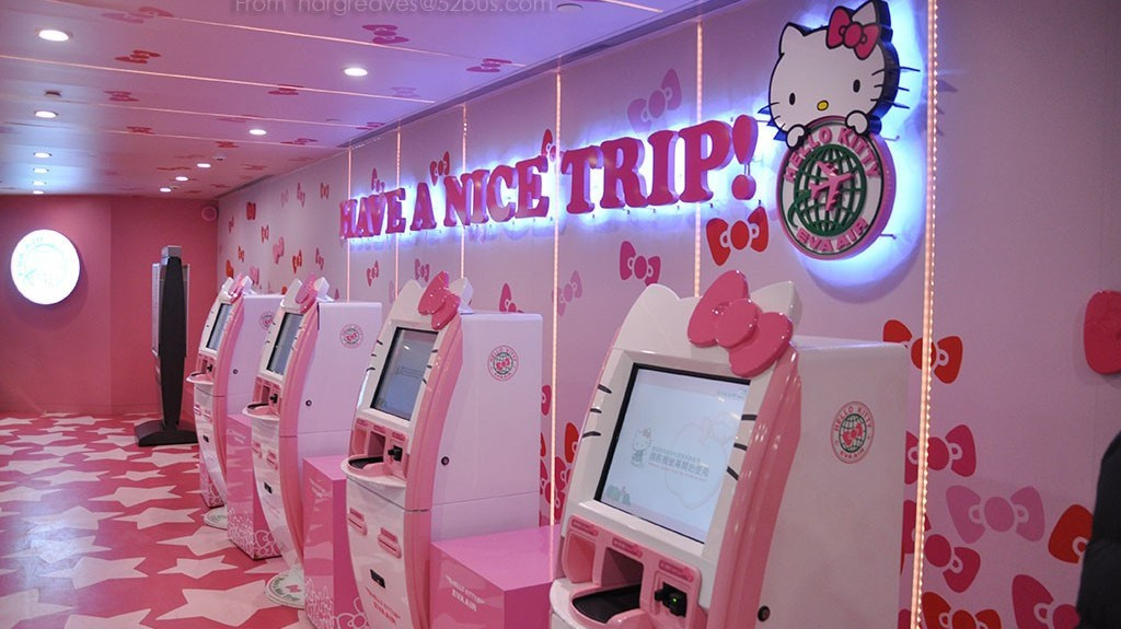 机场旅游购物攻略,新年机场旅游攻略