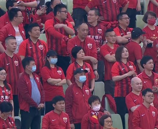 国脚失误丢球,前国脚2场3次失误丢球国家队