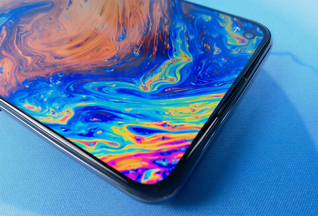 真我gt和红米k40相比较该如何选择,红米k40和真我gt相比较该如何选